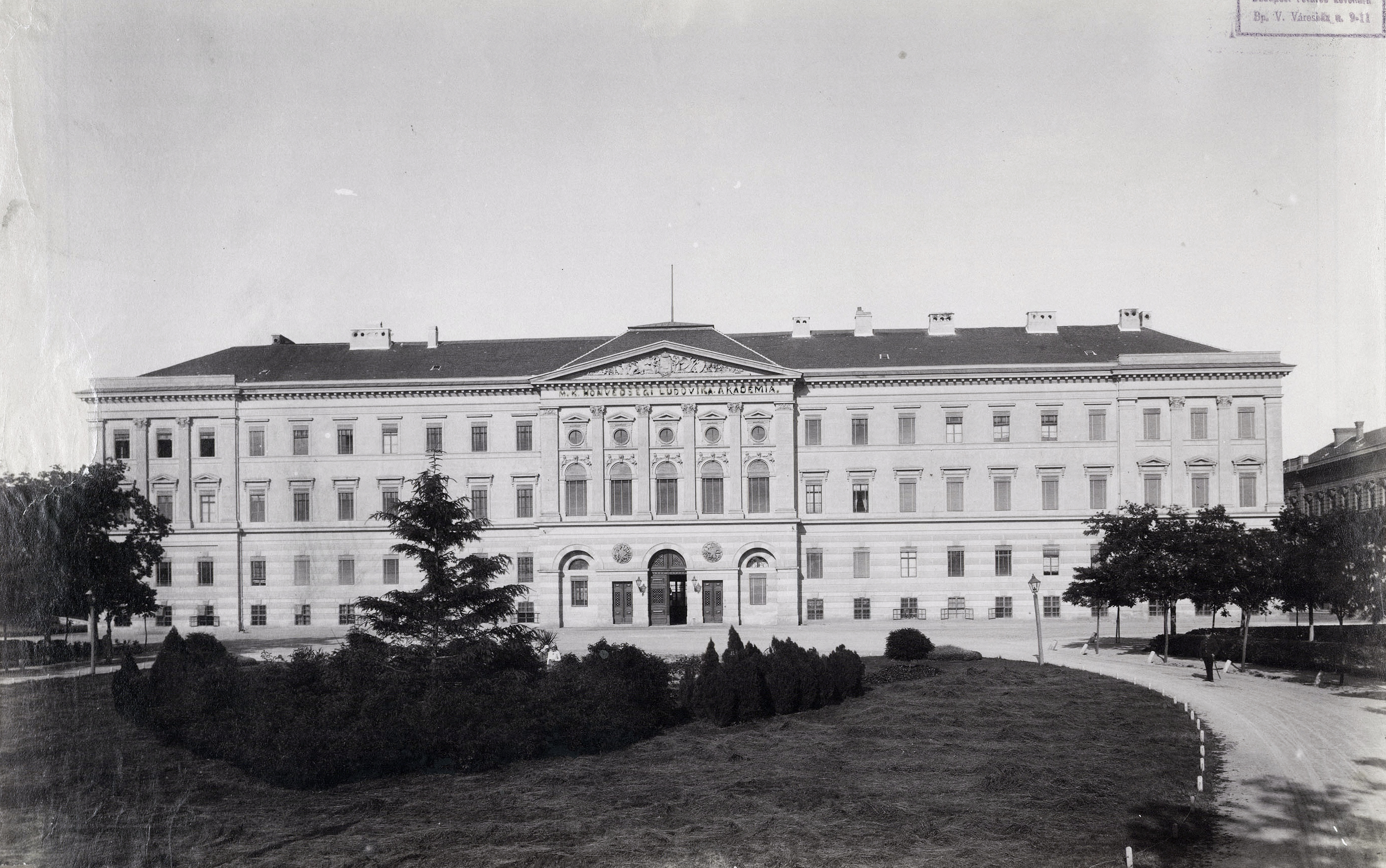 A Magyar Királyi Honvéd Ludovika Akadémia épülete, 1890 körül