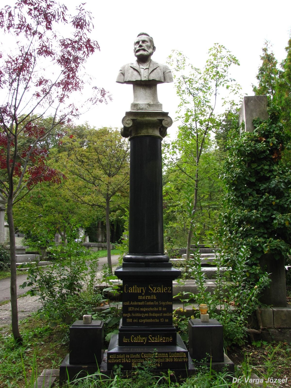Cathry Szaléz Ferenc sírja a Farkasréti temetőben